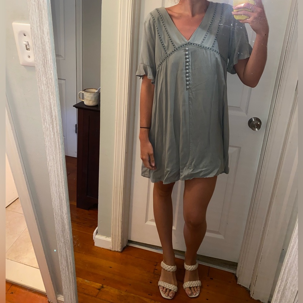 Francesca’s | Sage Green Swing Dress